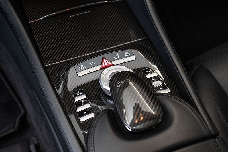 Mercedes-Benz CL V12/Nappa/HarmanKardon/Karbon/ - fotka 14 z 24
