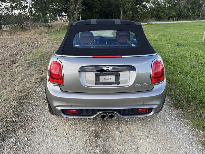Mini Cooper S (2016) 2.0 S 1.MAJITEL.SERVIS - fotka 7 z 40