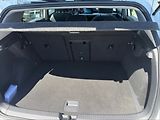 Volkswagen Golf 1,0 TSI Life - náhled 10