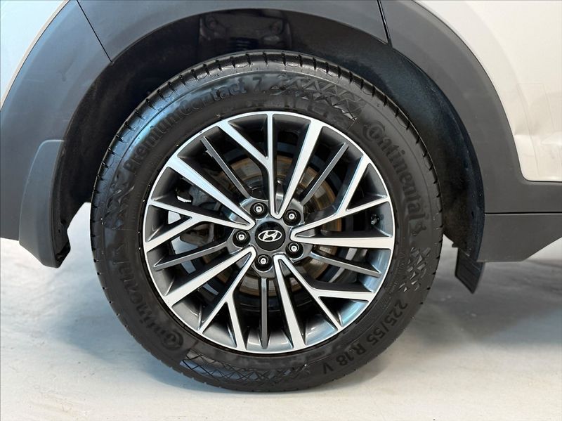 Hyundai Tucson 1,6 T-GDI STYLE FL 4X4 AT - fotka 22 z 22