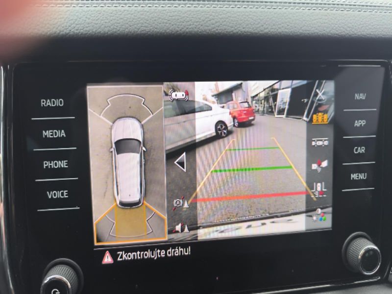 Škoda Kodiaq 2.0 TDi  DSGL&K - fotka 19 z 25