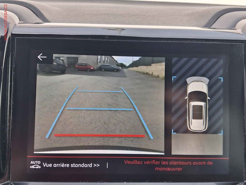 Citroën C5 Aircross (2019) 1.2 PT, Feel, navi, kamera - fotka 16 z 17