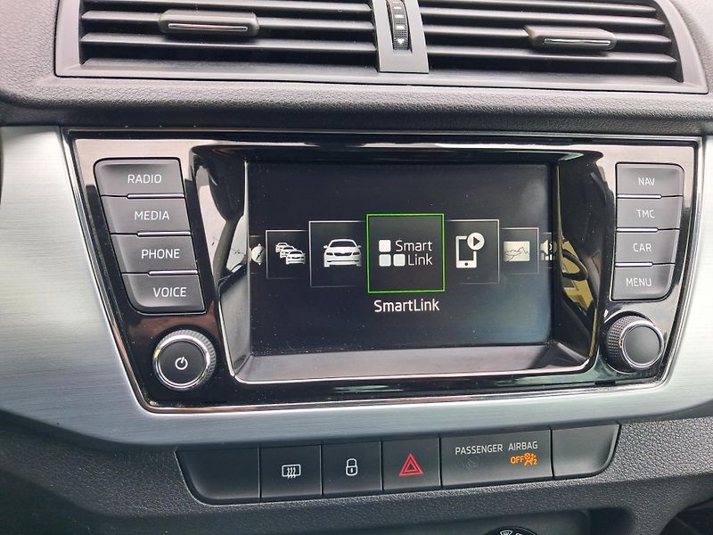 Škoda Fabia (2016) 1,2 TSi 81kw LED 1.MAJ. NAVI - fotka 27 z 40