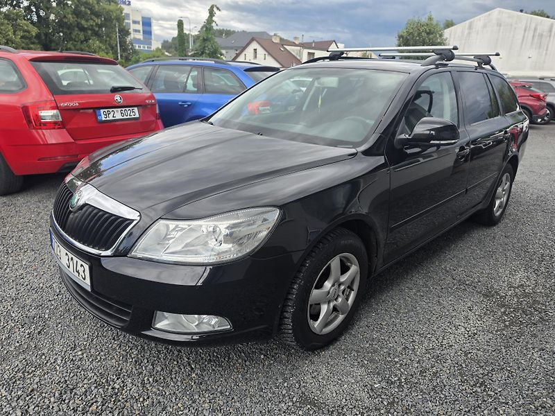 Škoda Octavia 1.6 TDI  - fotka 2 z 11