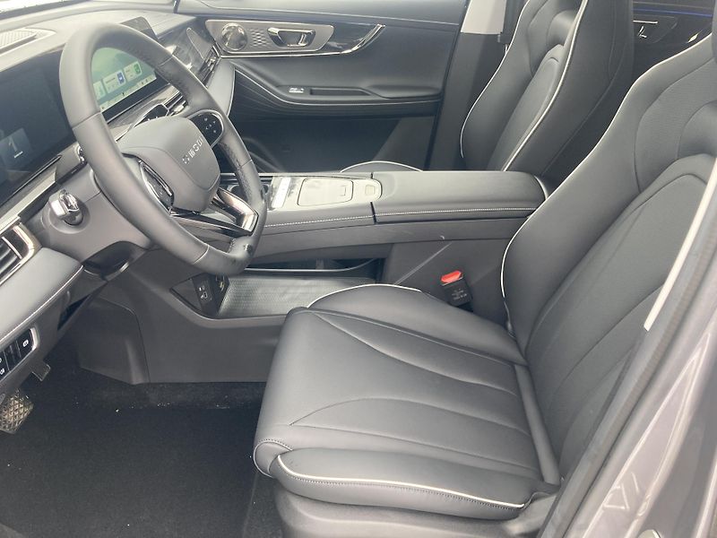 Omoda 5 (2026) HEV Premium 1.5 TGDi - fotka 6 z 13
