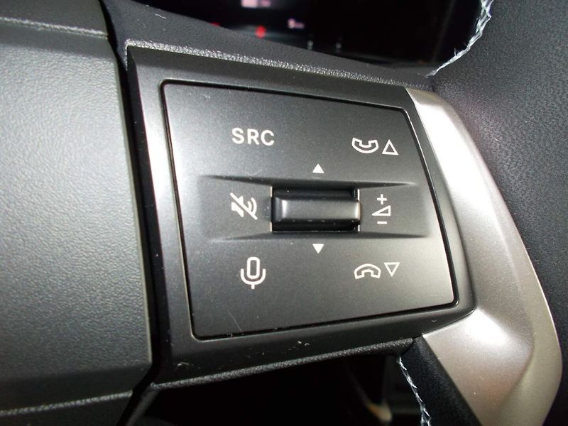 Opel Frontera (2026) Edition Hybrid 1.2 TURBO (81kW - fotka 19 z 30