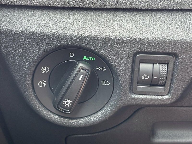 Škoda Kamiq (2025) 1.0 TSI 85kW Selection - fotka 7 z 33