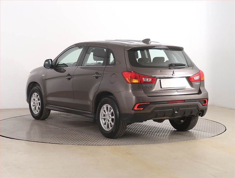 Mitsubishi ASX (2018) 1.6 MIVEC, Serv.kniha, Navi - fotka 4 z 17