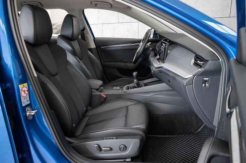 Škoda Octavia 2.0 TDI STYLE*ACC*DPH*ČR 1.MAJ - fotka 11 z 37