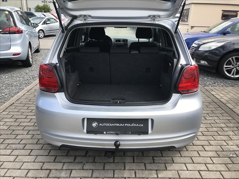 Volkswagen Polo 1,2 - fotka 8 z 16