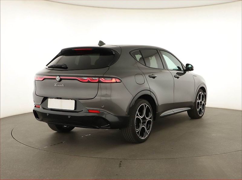 Alfa Romeo Tonale (2023) 1.5 VGT 48V MHEV - fotka 5 z 16