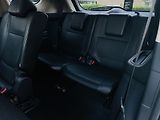 Mitsubishi Outlander 2.2D 4x4 7MÍST KAMERA SERVISKA - náhled 32