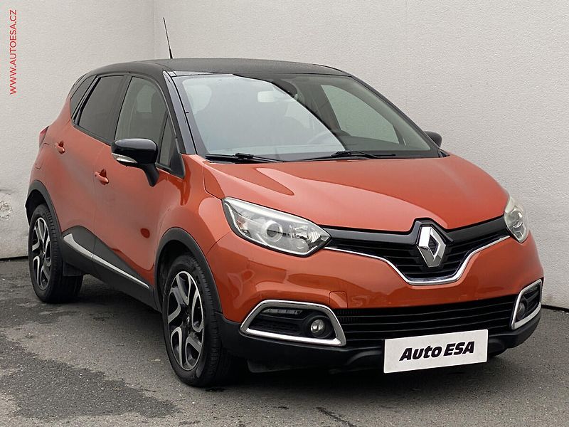 Renault Captur (2015) 1.2 TCe, Intense, AT, navi - fotografie inzerátu