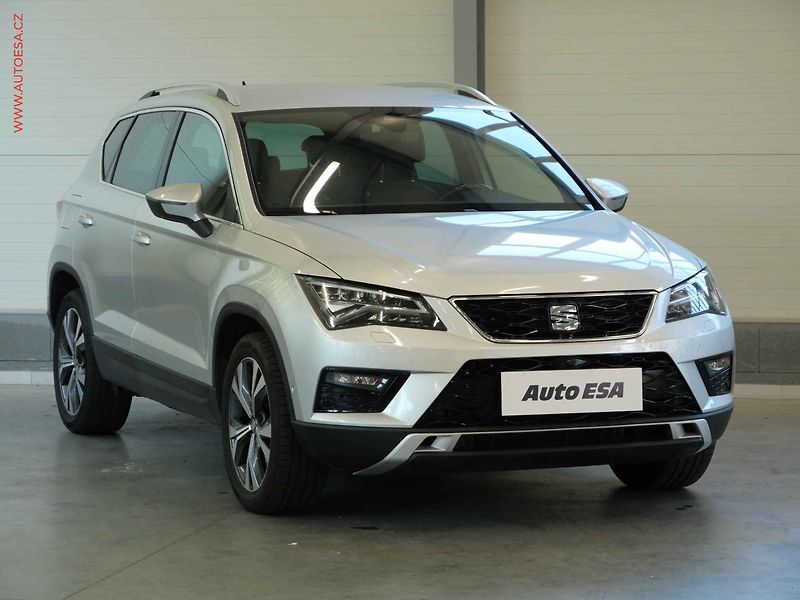 Seat Ateca (2018) 2.0TSi 4x4, ČR, DSG, navi - fotografie inzerátu