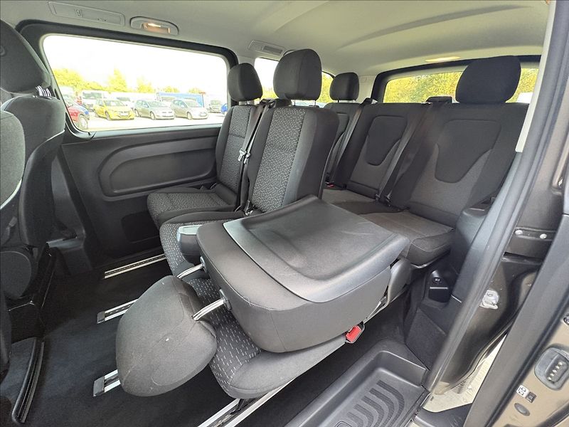 Mercedes-Benz Vito 2,1 140 kw 4x4 L 8 míst servis - fotka 20 z 29