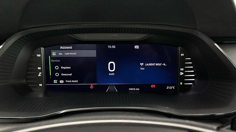 Škoda Octavia 2.0 TDI Ambition Combi - fotka 10 z 26