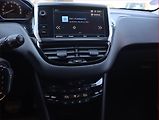 Peugeot 2008 (2019) 1.2 PureTech, Automat, Navi - náhled 12