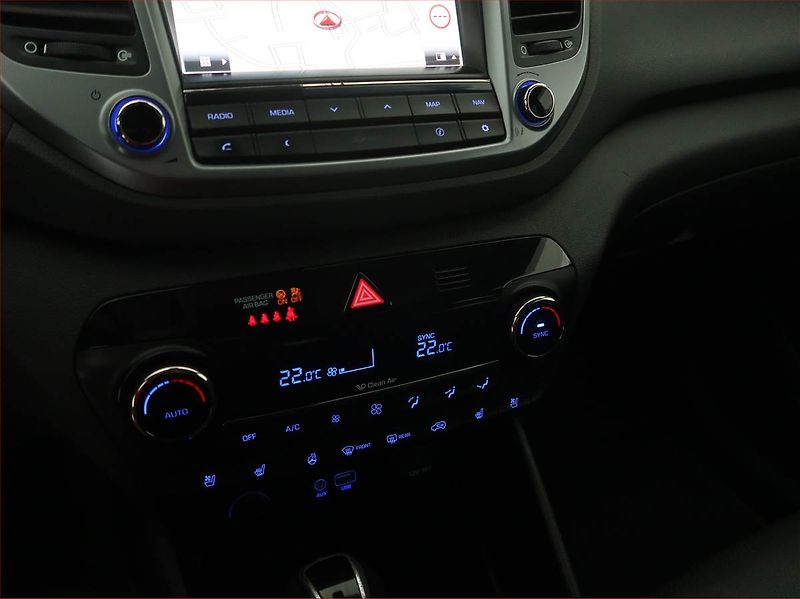 Hyundai Tucson (2015) Executive 2.0 CRDi, 4X4 - fotka 14 z 18
