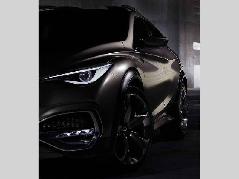 Studie Infiniti QX30.