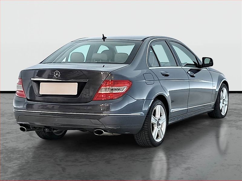 Mercedes-Benz Třídy C (2008) C 320 CDI 4MATIC, 4X4 - fotka 5 z 19