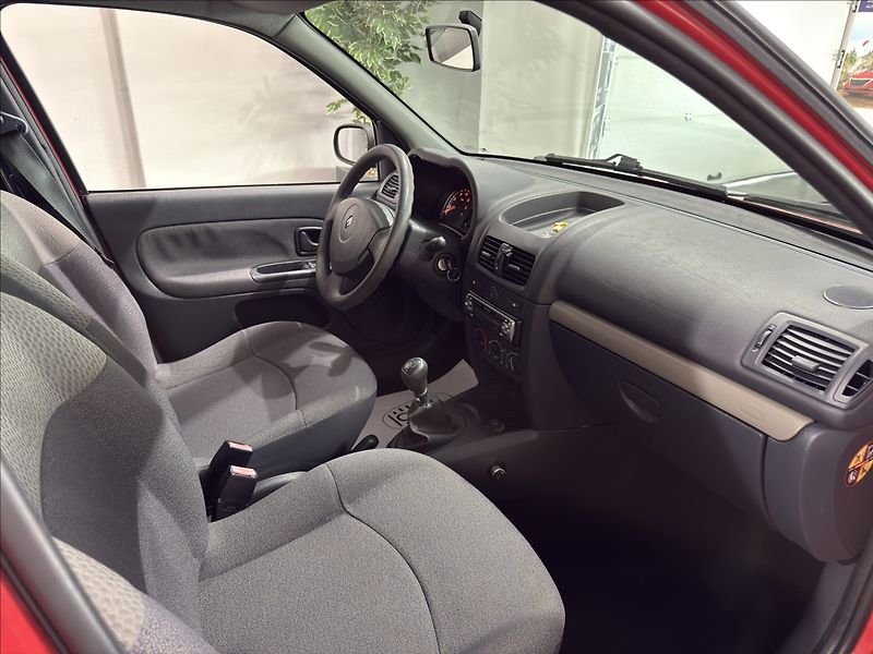 Renault Clio 1,2   i 135.000KM ZADNÍ ČIDLA - fotka 12 z 18