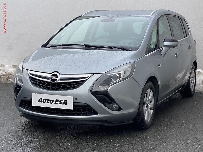 Opel Zafira (2014) 1.6 CDTi, Innovation, TZ - fotka 3 z 19