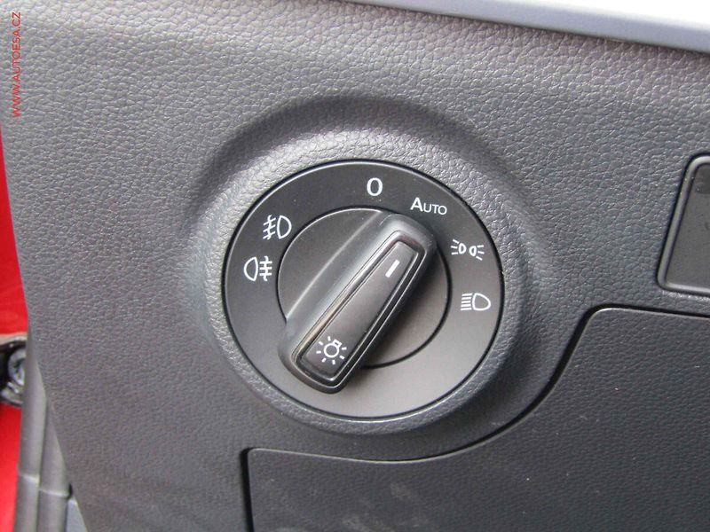 Seat Ibiza (2023) 1.5TSi, 1.maj,ČR, FR, DSG - fotka 12 z 18