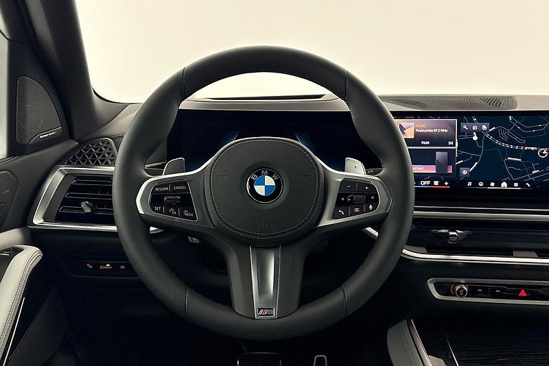 BMW X5 xDrive40d - fotka 17 z 21