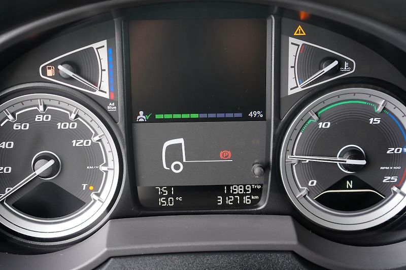 DAF XF (2021) 106 / 480 / E 6 / ACC / MEGA / - fotka 12 z 50