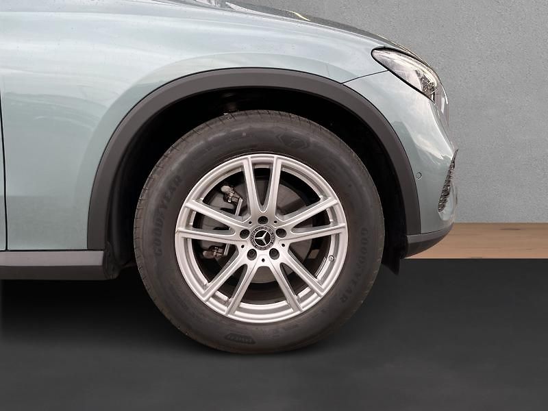 Mercedes-Benz GLC SUV 220d 4MATIC Avantgarde - fotka 9 z 21