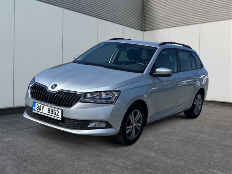 Škoda Fabia 1,0 TSI 70 Ambition - fotka 3 z 11