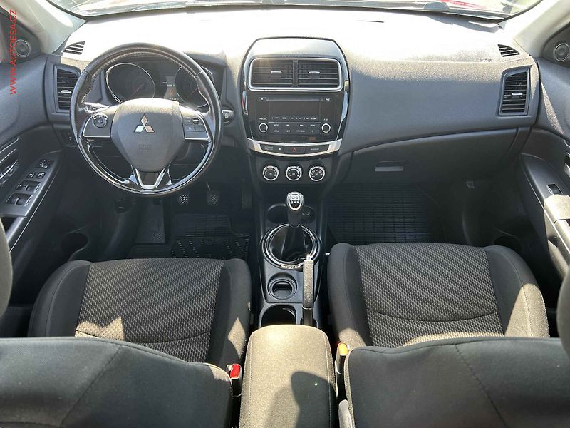 Mitsubishi ASX (2017) 1.6 MIVEC, AC, výhřev sed. - fotka 8 z 17