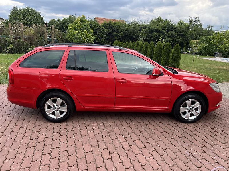 Škoda Octavia 1.2TSI 77KW,EDITION,TZ,ALU,ESP - fotka 8 z 47