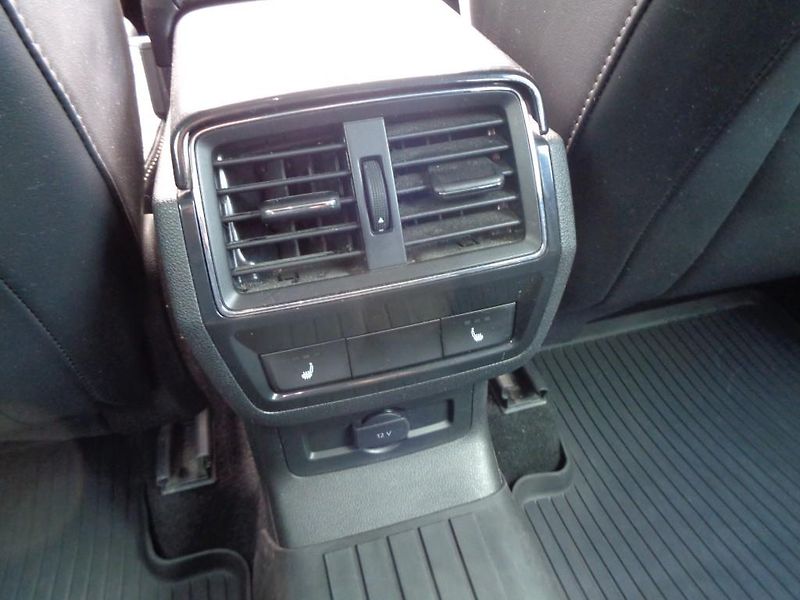 Škoda Kodiaq 2.0 TDI DSG 4x4 SCOUT - fotka 27 z 30
