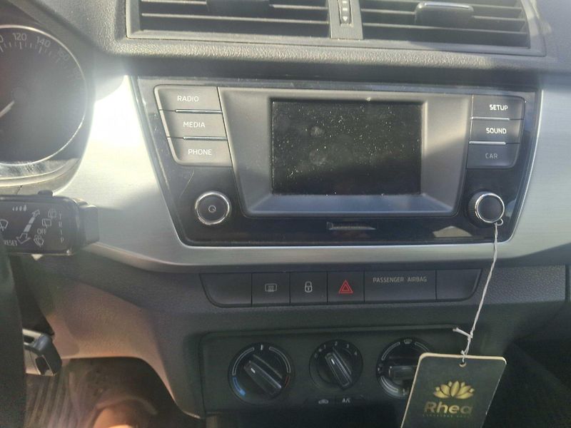 Škoda Fabia III kombi 1,0 TSi 1BX3385 - fotka 37 z 40