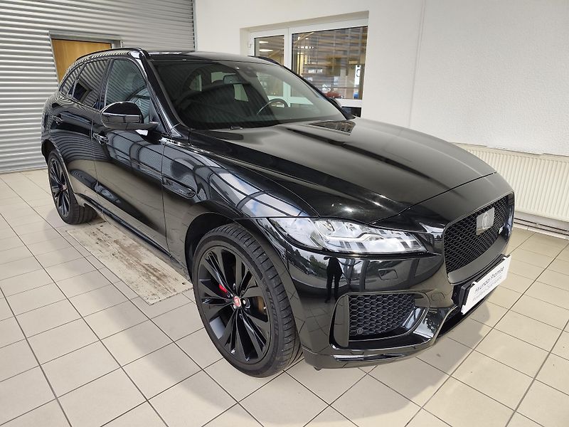 Jaguar F-Pace (2018) 3.0d 221kW S 4x4 AT - fotka 5 z 28