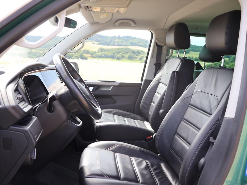 Volkswagen Multivan 2,0 TDI 150kW DSG Generation S - fotka 12 z 38