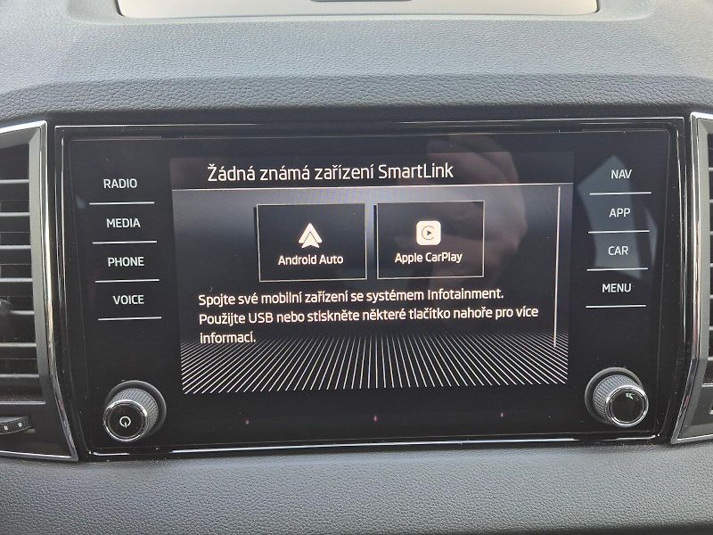 Škoda Karoq (2024) Top Selection 1.5 TSI 110 kW 7 - fotka 29 z 35