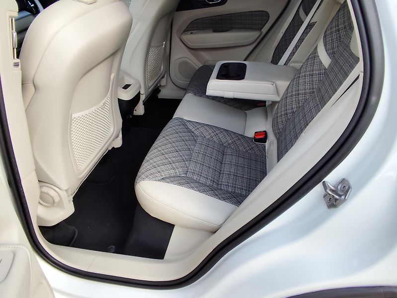 Volvo XC60 (2020) XC 60,aut., - fotka 22 z 32