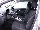 Toyota Auris 2,0 D-4D 93kW Xenon Tažné - náhled 10