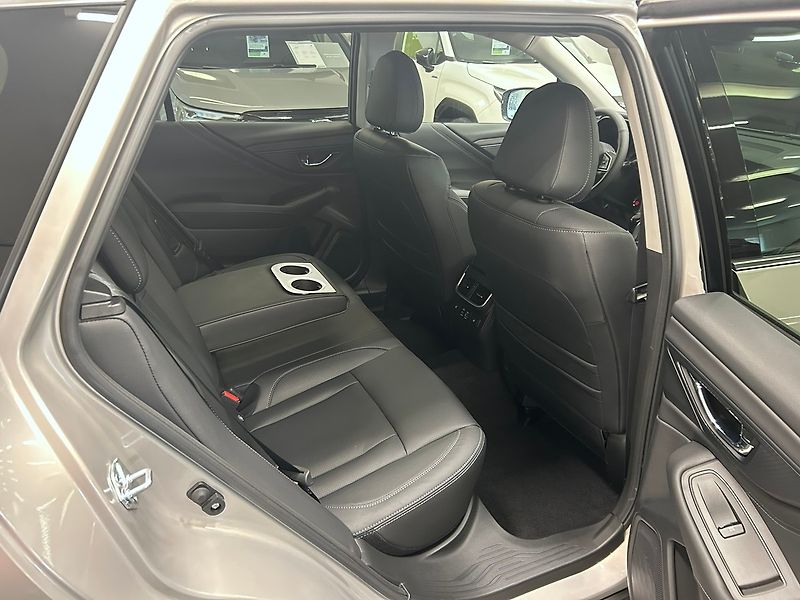 Subaru Outback (2025) 2.5 Comfort 2025 | Záruka - fotka 27 z 49