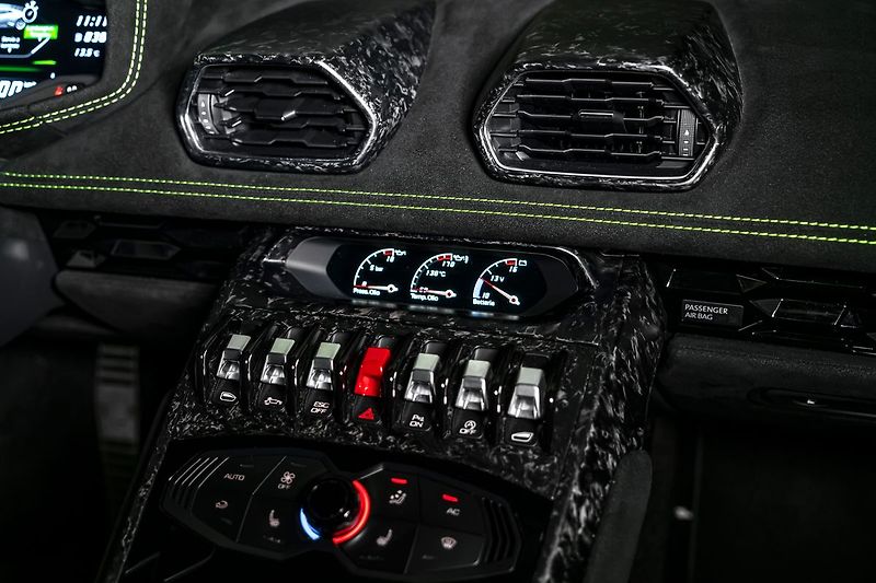 Lamborghini Huracán Performante - fotka 23 z 29