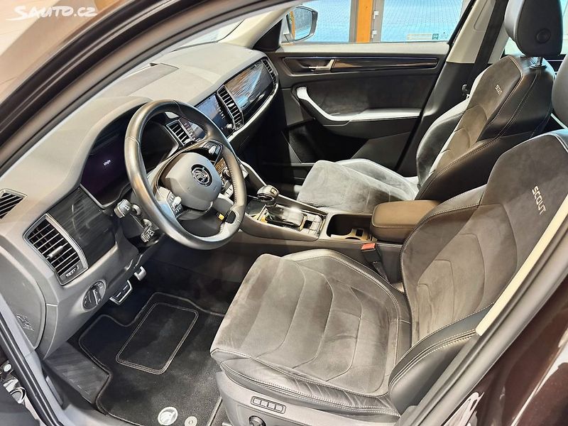 Škoda Kodiaq 2.0 TDi 147 Kw DSG 4x4 Scout - fotka 22 z 32