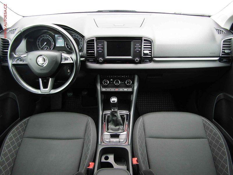 Škoda Karoq (2018) 1.6 TDi, Ambition - fotka 8 z 19