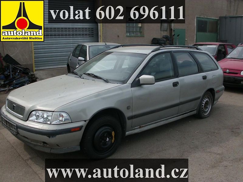 Volvo V40 (1998) VOLAT 602 696111 - fotka 3 z 8