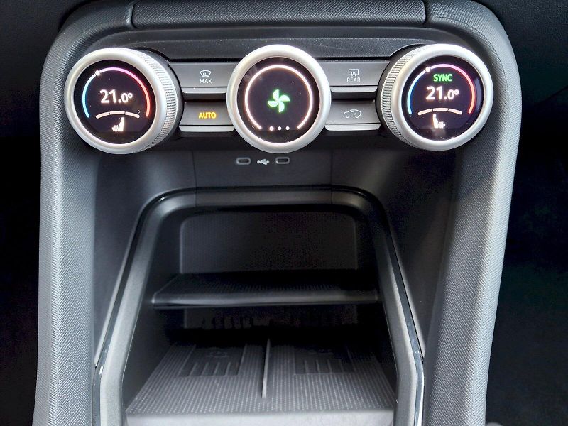 Škoda Kodiaq (2024) Selection DSG 2,0TDi 110kW - fotka 31 z 35