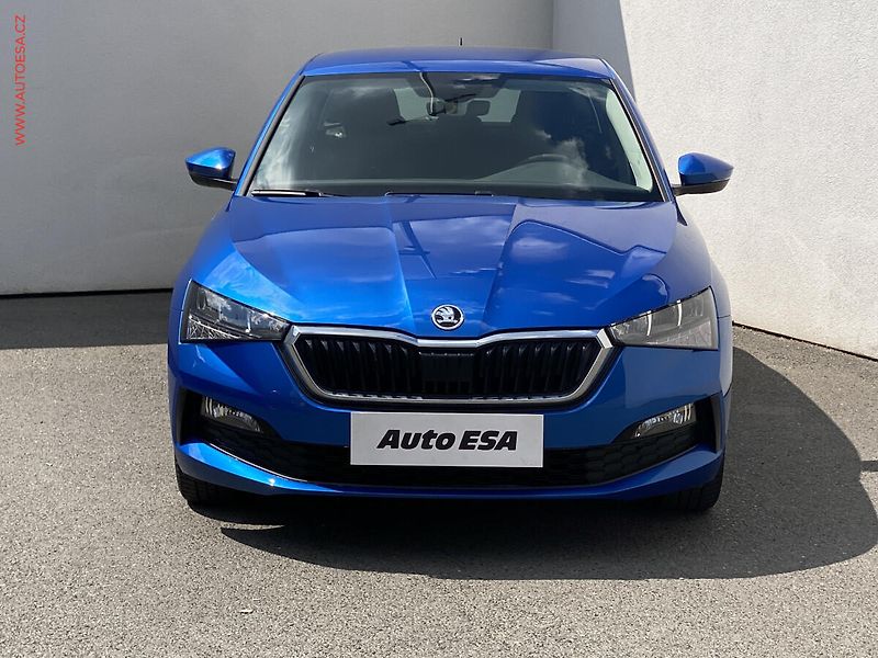 Škoda Scala (2020) 1.6 TDi, ČR, Ambition, LED - fotka 2 z 19