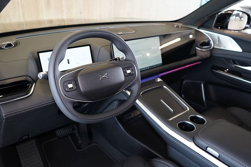 Xpeng G9 (2026) AWD Performance - 575 HP !!! - fotka 3 z 54