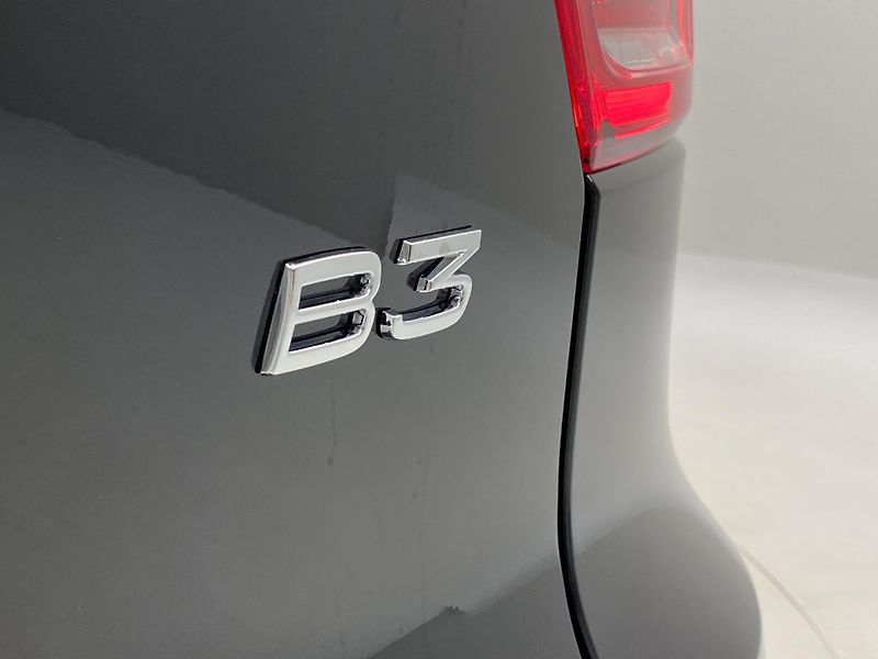 Volvo XC40 (2026) B3 AUT DARK ULTRA  - fotka 20 z 60