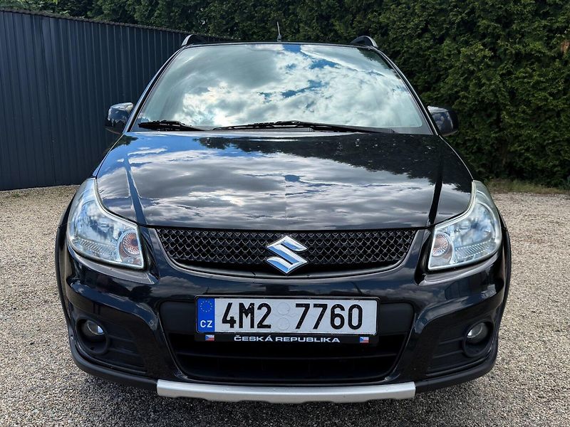 Suzuki SX4 1.6 4x4 PŮVOD ČR - fotka 9 z 23